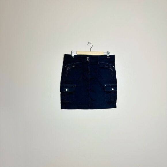 CLEARANCE! Black WHBM Embroidered Cargo Skirt Size 8 EUC - Picture 1 of 5